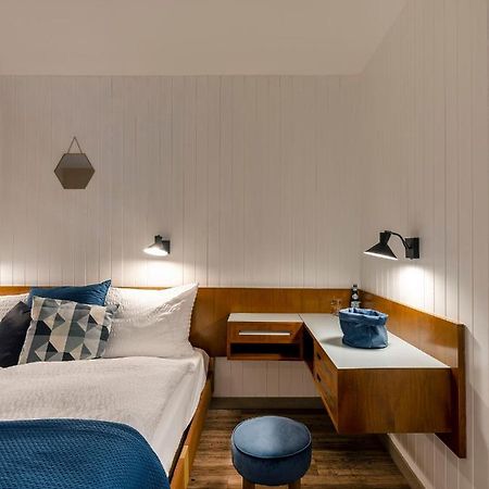 Hotel Historique Chez Elsy - Crans-Sapins Luaran gambar