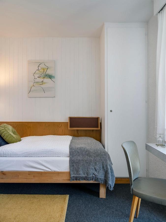 Hotel Historique Chez Elsy - Crans-Sapins Luaran gambar
