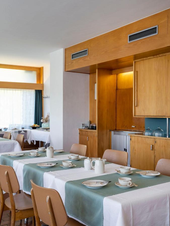 Hotel Historique Chez Elsy - Crans-Sapins Luaran gambar
